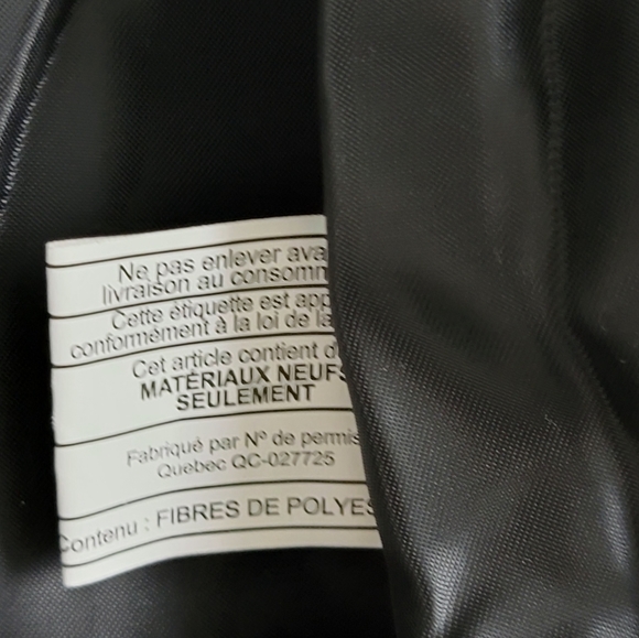 Guess Women’s Quilted Puffer Jacket Black 22LMP808 Size XL New - Picture 12 of 15